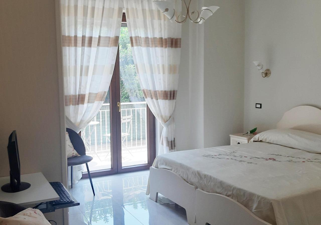 Domus In Fonte Bed & Breakfast Scafati Dış mekan fotoğraf